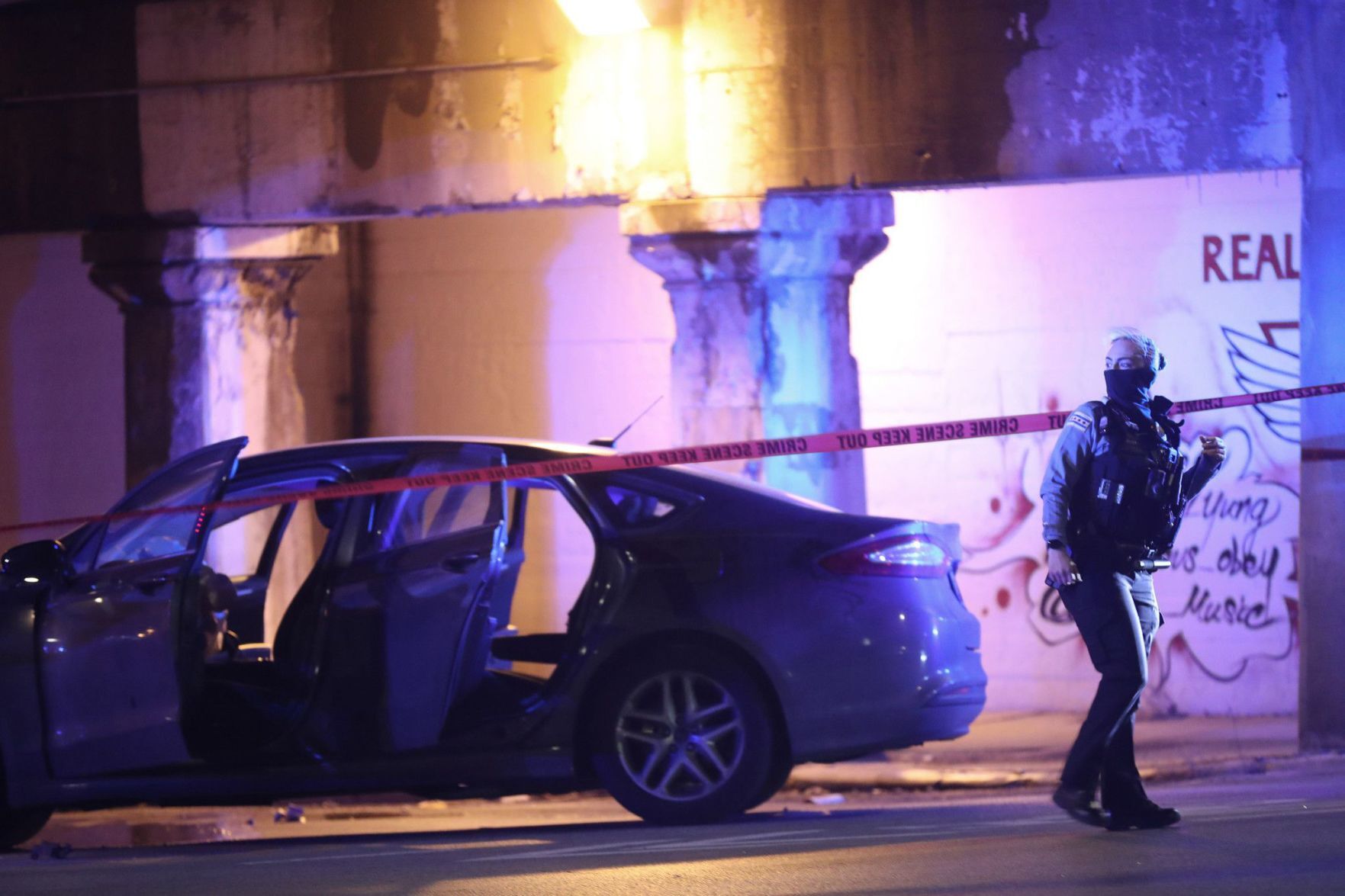 US-NEWS-THIS-IS-NOT-HAPPENING-CARJACKING-2-TB.jpg